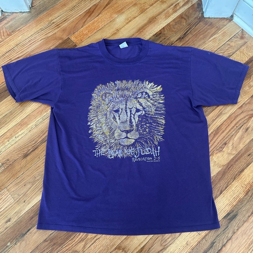 Vintage 90s Purple Lion Graphic T-Shirt Christian Judah Bible Verse XL Gold